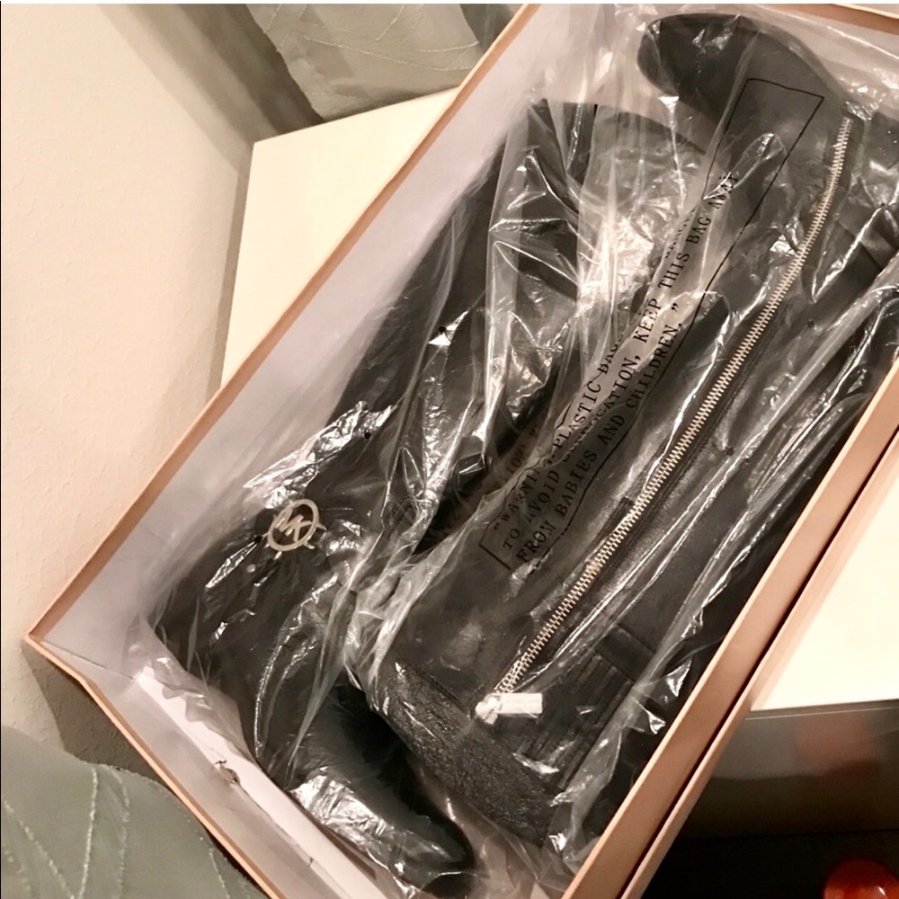 M I C H A E L K O R S : “Fulton” Riding Boots - image 8